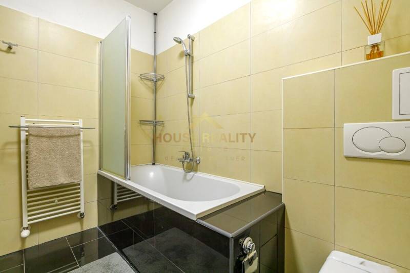 Prenájom 2 izbový byt NOVOSTAVBA, Pri strelnici, Bratislava II Ružinov