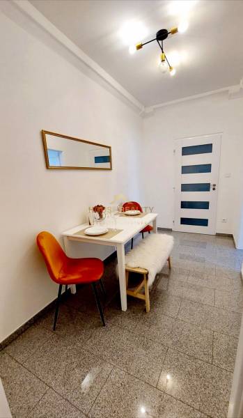 Prenájom pekný 2 izbový byt, Sklenárova ulica, Bratislava II. Ružinov