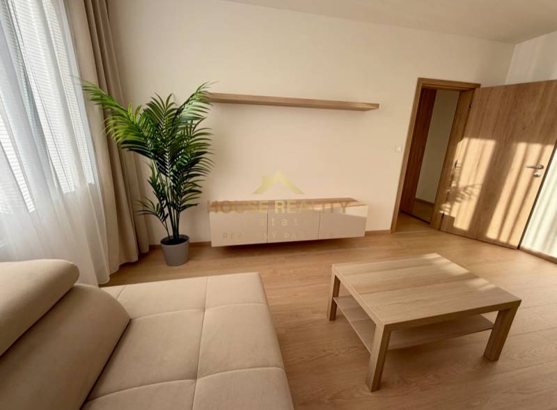 Prenájom pekný 2 izbový byt Líščie údolie, Bratislava IV. Karlova Ves