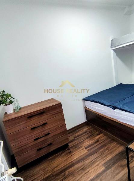 Prenájom moderný 2 izbový byt Martinčekova ul., Bratislava II. Ružinov