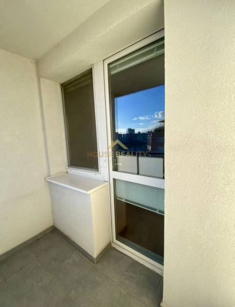 Pekný 3 izbový byt s lodžiou, ulica Nad Lúčkami, BA IV. Karlova Ves