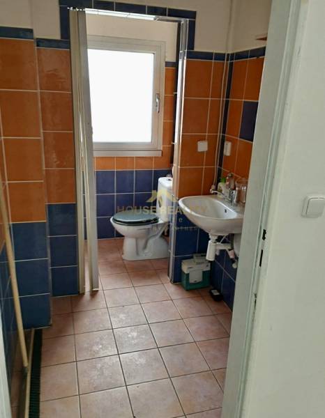 Obchodný priestor, Bozin Shopping, Šenkvická cesta, Pezinok