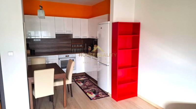 Prenájom 2 izbový byt NOVOSTAVBA, Pri vinohradoch, Bratislava III.Rača