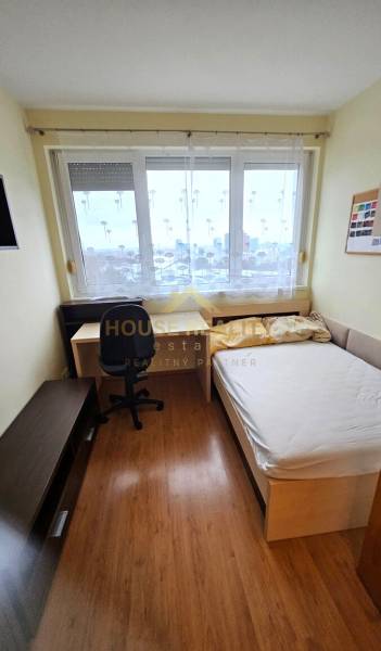 Priestranný 4 izbový byt s parkovaním, Tupého ulica, BA III Nové Mesto