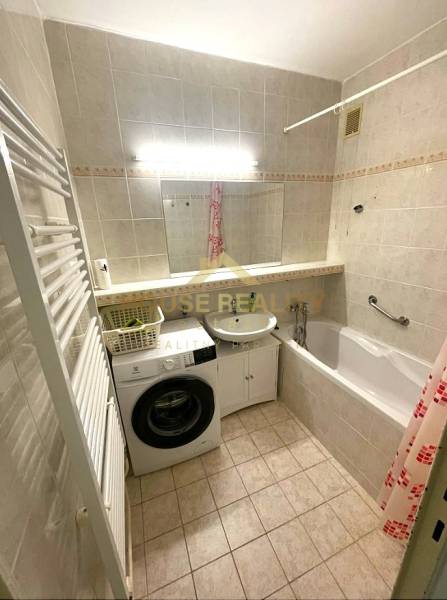 Pekný 2,5 izbový byt, ulica J.C. Hronského, Bratislava III. Nové Mesto