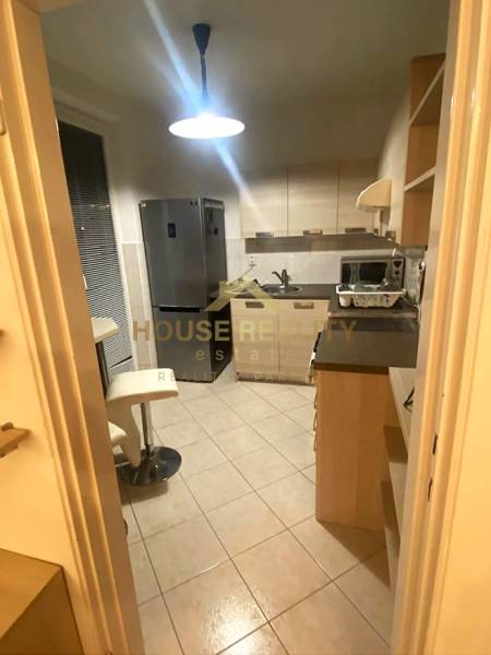 Pekný 2,5 izbový byt, ulica J.C. Hronského, Bratislava III. Nové Mesto