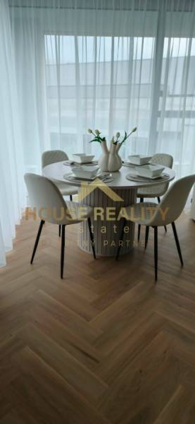 Prenájom štýlový 2 izbový byt, Páričkova ulica, Bratislava II. Ružinov