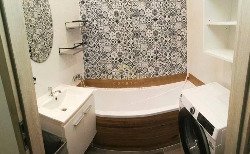 Prenájom moderný 2 izb. byt, Medveďovej ulica, Bratislava V. Petržalka