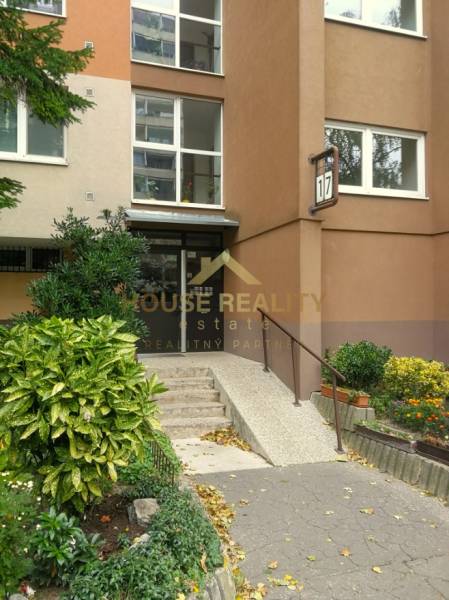 Prenájom moderný 2 izb. byt, Medveďovej ulica, Bratislava V. Petržalka