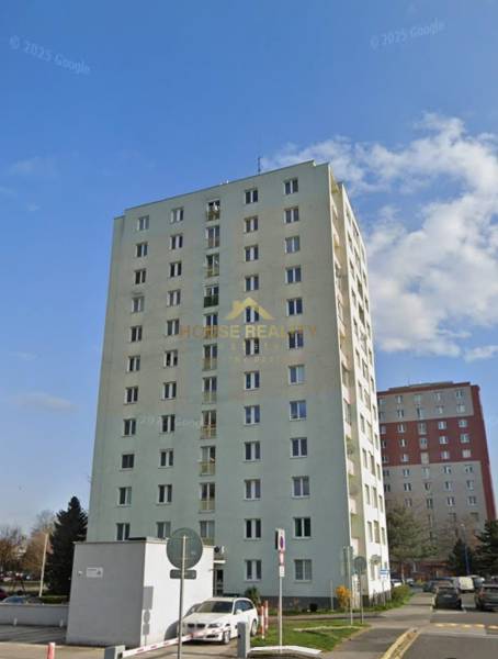 Predaj 4 izbový byt s 2 lodžiami, Martinčekova ulica, BA II. Ružinov