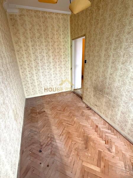 Predaj 4 izbový byt s 2 lodžiami, Martinčekova ulica, BA II. Ružinov