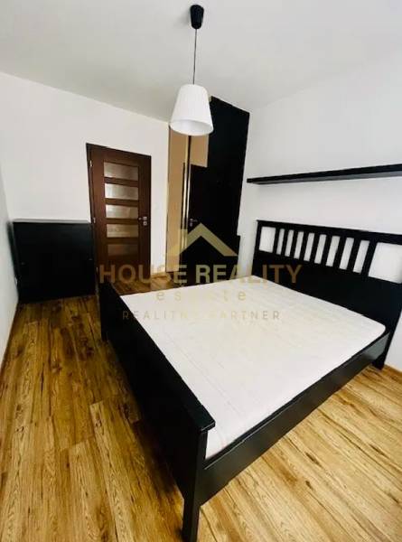 Prenájom 3 izbový byt s lodžiou, Mierová ulica, Bratislava II. Ružinov