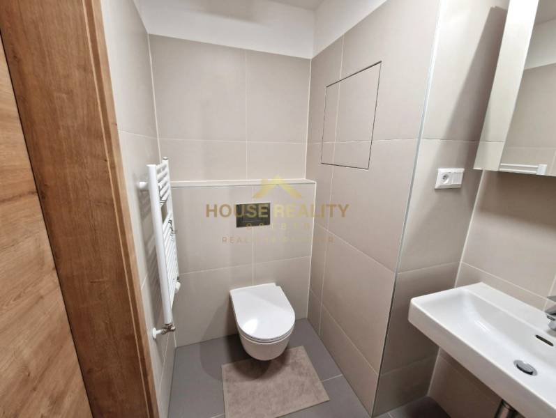 Prenájom 1 izbový byt SLNEČNICE, Fialová ulica, Bratislava V Petržalka