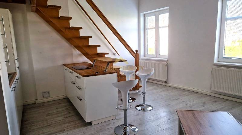 Mezonetový 2 izbový byt, Štefanovičova ulica, Bratislava I Staré Mesto