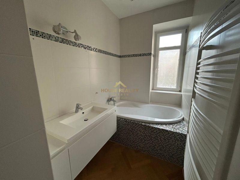 Prenájom 3 izbový byt, Belopotockého ulica, Bratislava I. Staré Mesto