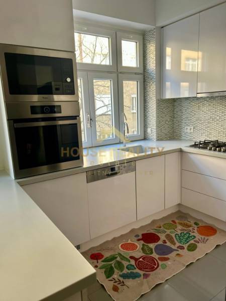 Prenájom 3 izbový byt, Belopotockého ulica, Bratislava I. Staré Mesto