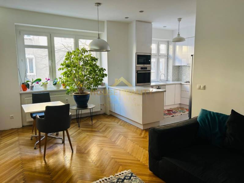 Prenájom 3 izbový byt, Belopotockého ulica, Bratislava I. Staré Mesto