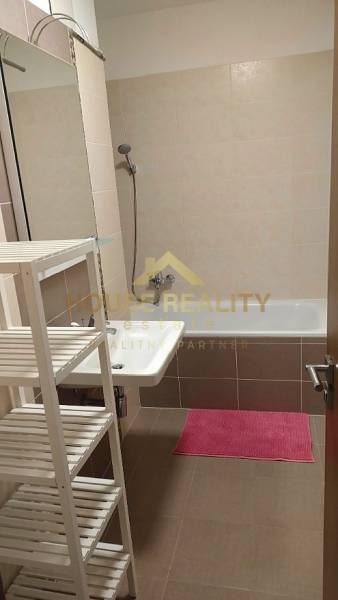 Manhattan 2 izbový byt, Račianska ulica, Bratislava III. Nové Mesto