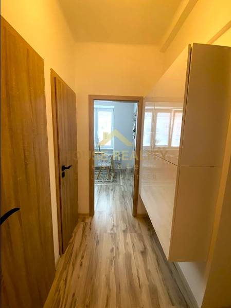 Prenájom moderný 2 izbový byt Sibírska ul, Bratislava III Nové Mesto