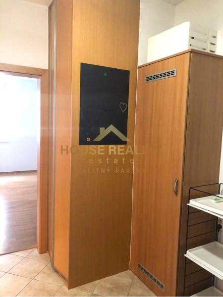  Nezariadený 2 izbový byt,  Žilinská ulica, Bratislava I. Staré Mesto