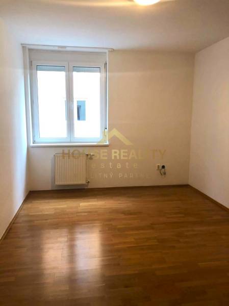  Nezariadený 2 izbový byt,  Žilinská ulica, Bratislava I. Staré Mesto