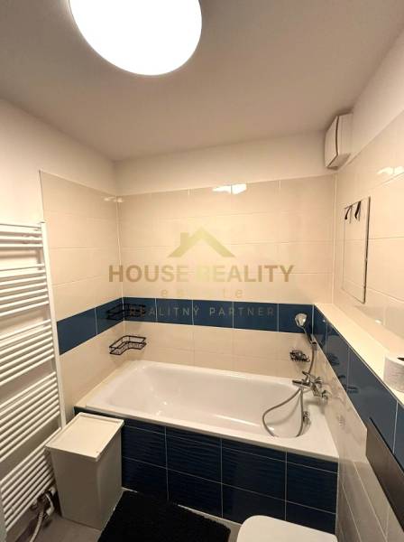 Novostavba s parkovaním 2 izbový byt, Pri Hrubej lúke, BA IV. Dúbravka