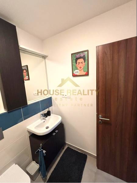 Novostavba s parkovaním 2 izbový byt, Pri Hrubej lúke, BA IV. Dúbravka