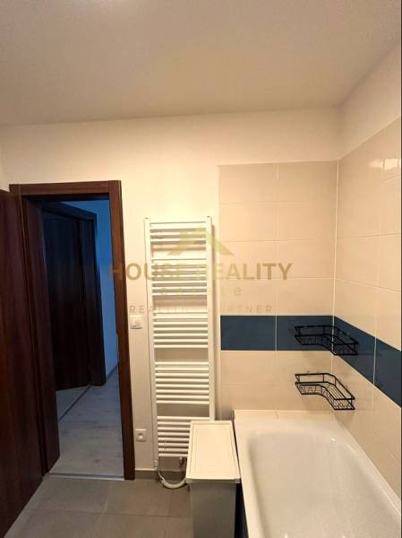 Novostavba s parkovaním 2 izbový byt, Pri Hrubej lúke, BA IV. Dúbravka