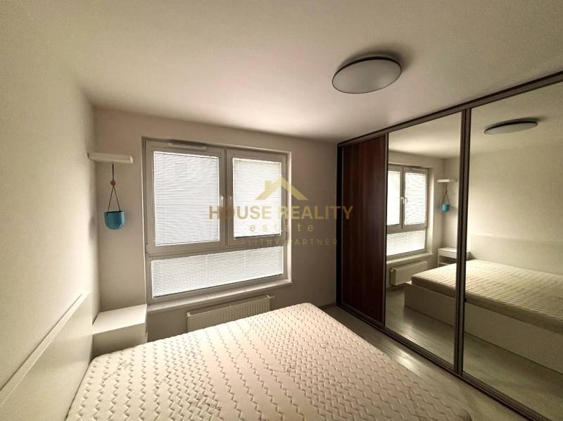 Novostavba s parkovaním 2 izbový byt, Pri Hrubej lúke, BA IV. Dúbravka