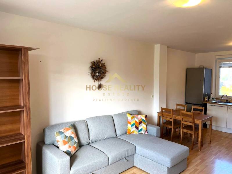 Predaj zariadený 3 izbový byt, Palkovičova ul., Bratislava II. Ružinov