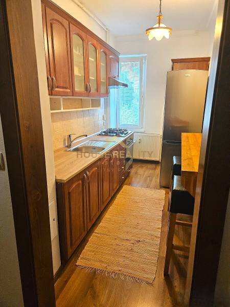 Prenájom pekný 3 izbový byt, Haburská ulica, Bratislava II. Ružinov