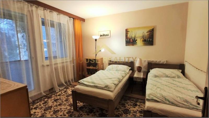 Zariadený 2 izbový byt s lodžiou, Segnerova ulica, BA IV. Karlova Ves