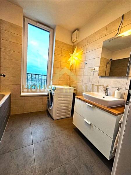 Prenájom 3 izbový byt s terasou, Nový Ružinov, Bratislava II. Ružínov