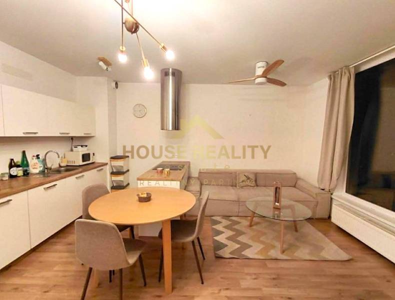 Prenájom 3 izbový byt s terasou, Nový Ružinov, Bratislava II. Ružínov