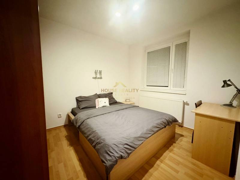 Prenájom útulný 2 izbový byt, Tomášikova ulica, Bratislava II. Ružinov