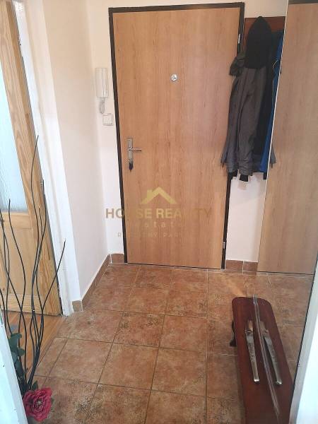 Prenájom 2 izbový zariadený byt, balkón, Sputniková ul, BA II. Ružinov