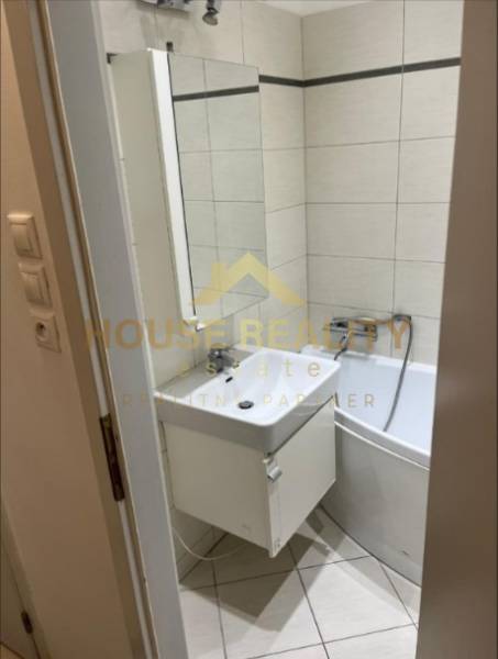 Prenájom 2 izbový byt s lodžiou, Tranovského ulica, BA IV. Dúbravka