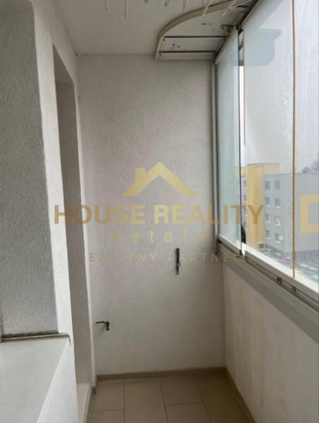 Prenájom 2 izbový byt s lodžiou, Tranovského ulica, BA IV. Dúbravka