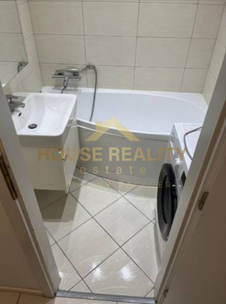 Prenájom 2 izbový byt s lodžiou, Tranovského ulica, BA IV. Dúbravka