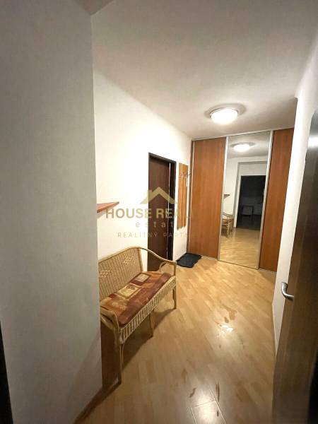 Prenájom 2 izbový byt, Odbojárov ulica, Bratislava III. Nové Mesto