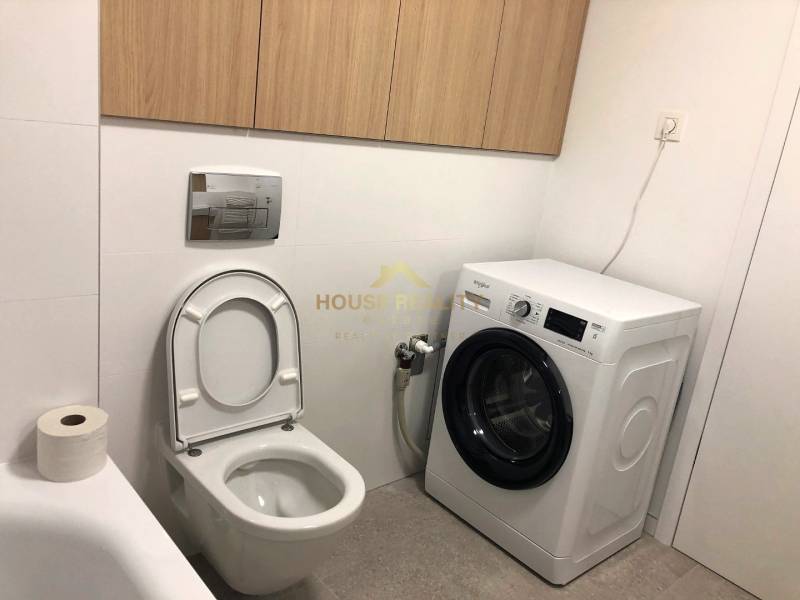 EINPARK 1 i byt s parkingom, Zadunajská cesta, Bratislava V. Petržalka