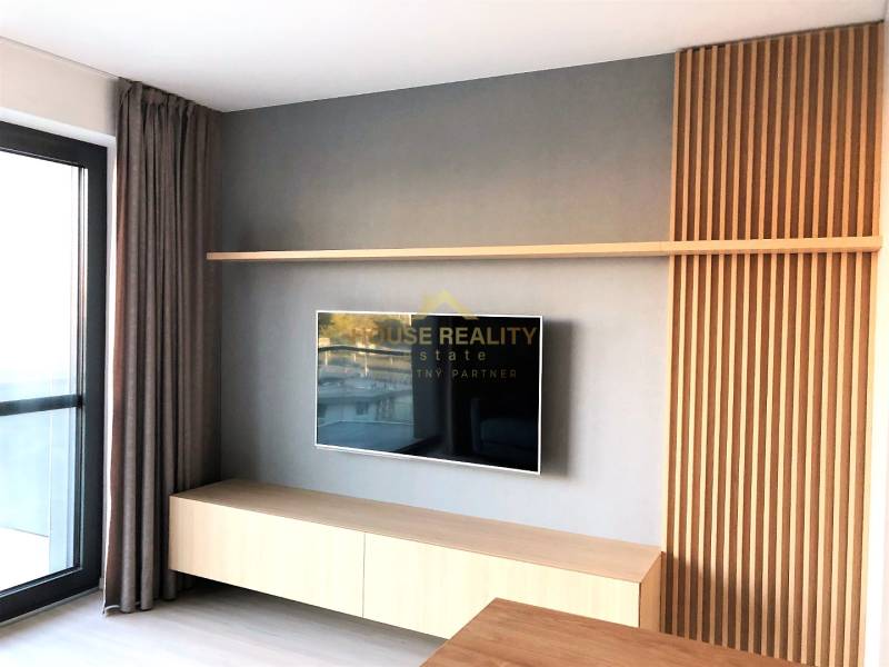 EINPARK 1 i byt s parkingom, Zadunajská cesta, Bratislava V. Petržalka