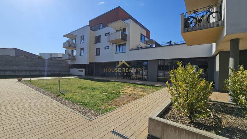 Novostavba 2 izbový byt s parkovaním, Ota Holúska, Záhorská Bystrica