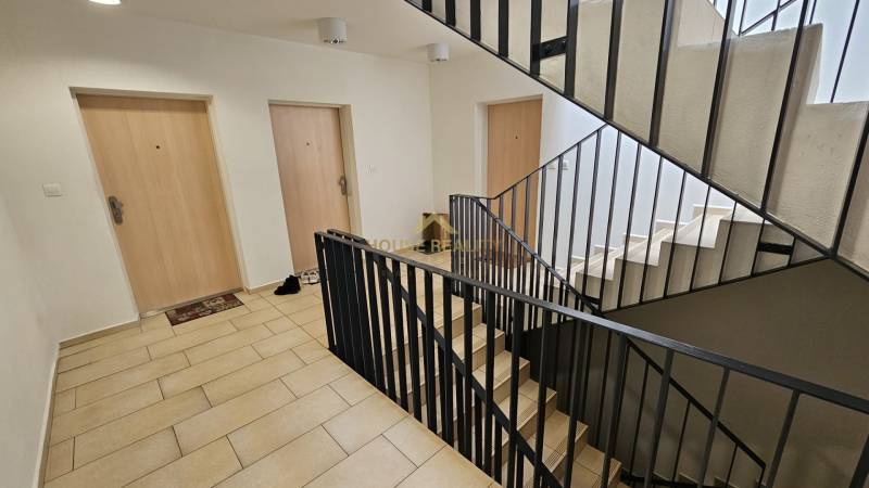 Novostavba 2 izbový byt s parkovaním, Ota Holúska, Záhorská Bystrica