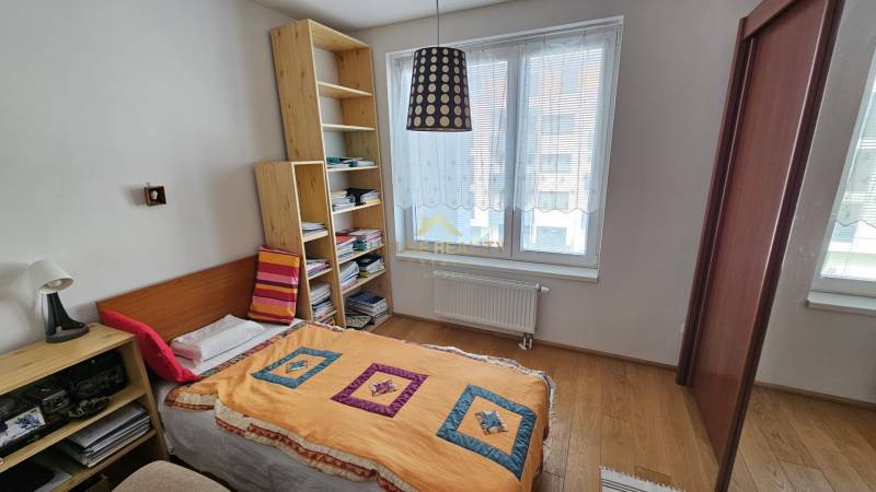 Novostavba 2 izbový byt s parkovaním, Ota Holúska, Záhorská Bystrica