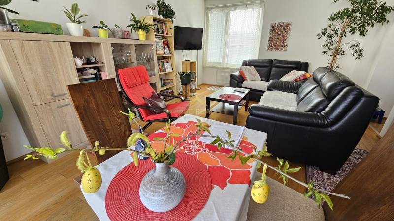 Novostavba 2 izbový byt s parkovaním, Ota Holúska, Záhorská Bystrica