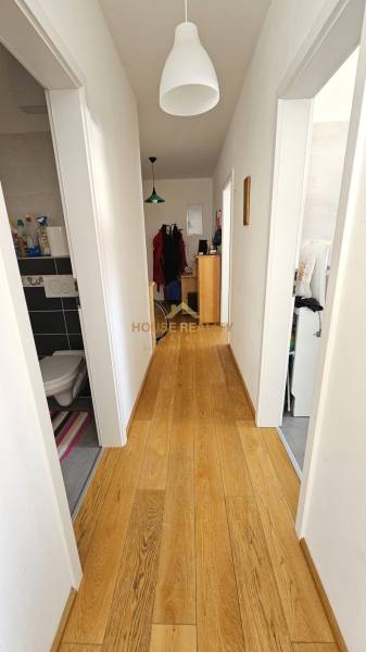 Novostavba 2 izbový byt s parkovaním, Ota Holúska, Záhorská Bystrica