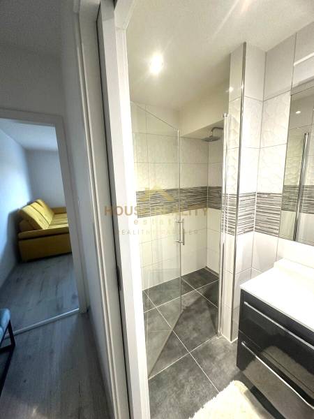 Prenájom pekný 2 izbový byt Šancová ulica, Bratislava III. Nové Mesto