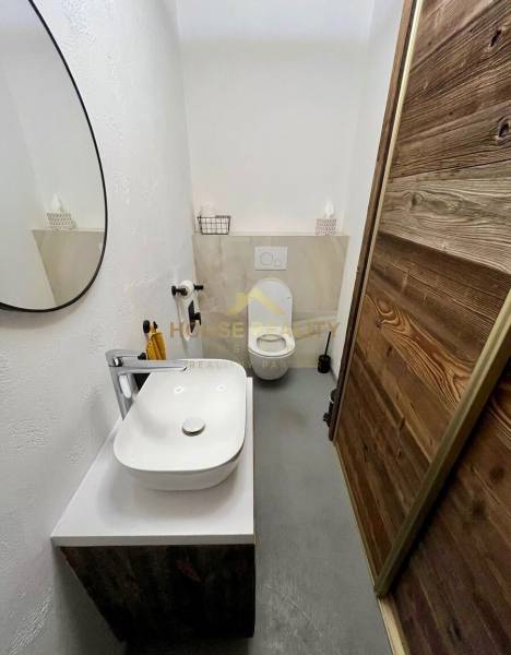 Nadstavba krásny 2,5 izb. byt, Dulovo námestie, Bratislava II. Ružinov