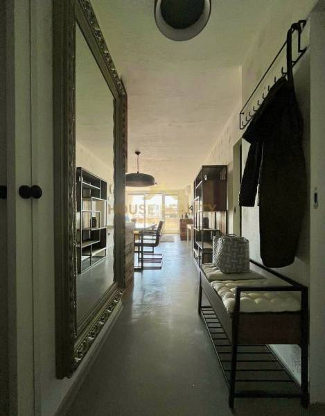 Nadstavba krásny 2,5 izb. byt, Dulovo námestie, Bratislava II. Ružinov